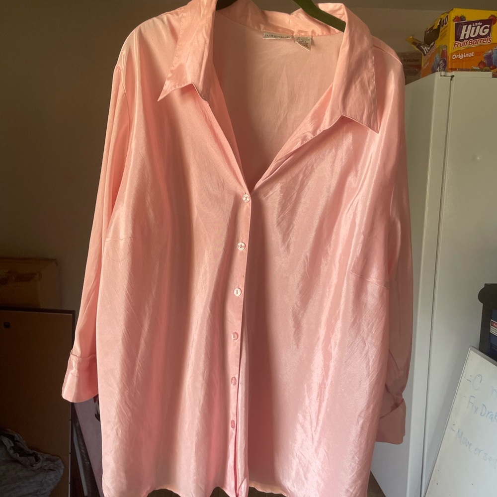 Size 30/32 Pink Fashion Bug Dress shirt